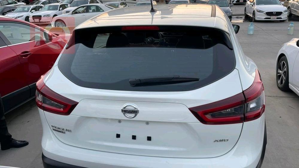 نيسان روج سبورت